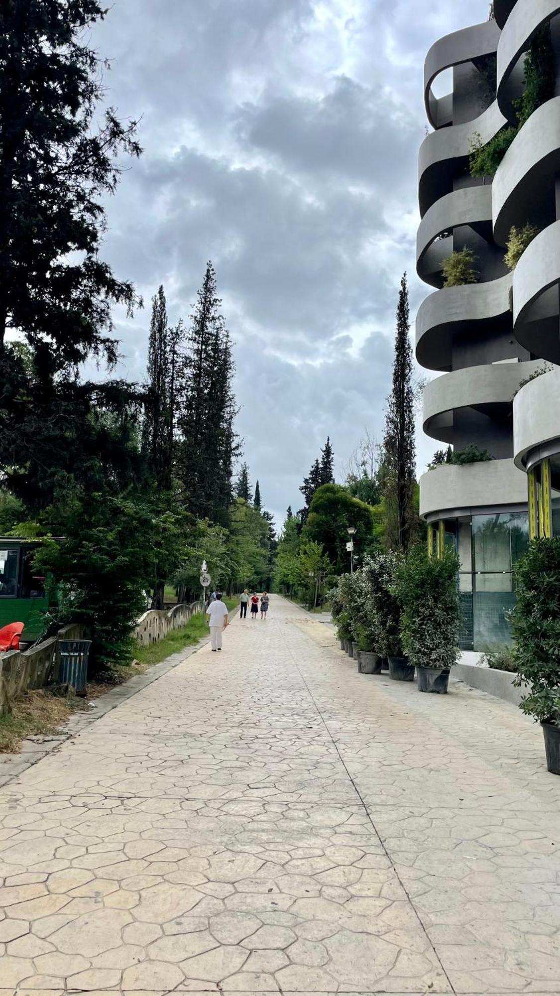 Lovely Apartment Tirana Bagian luar foto