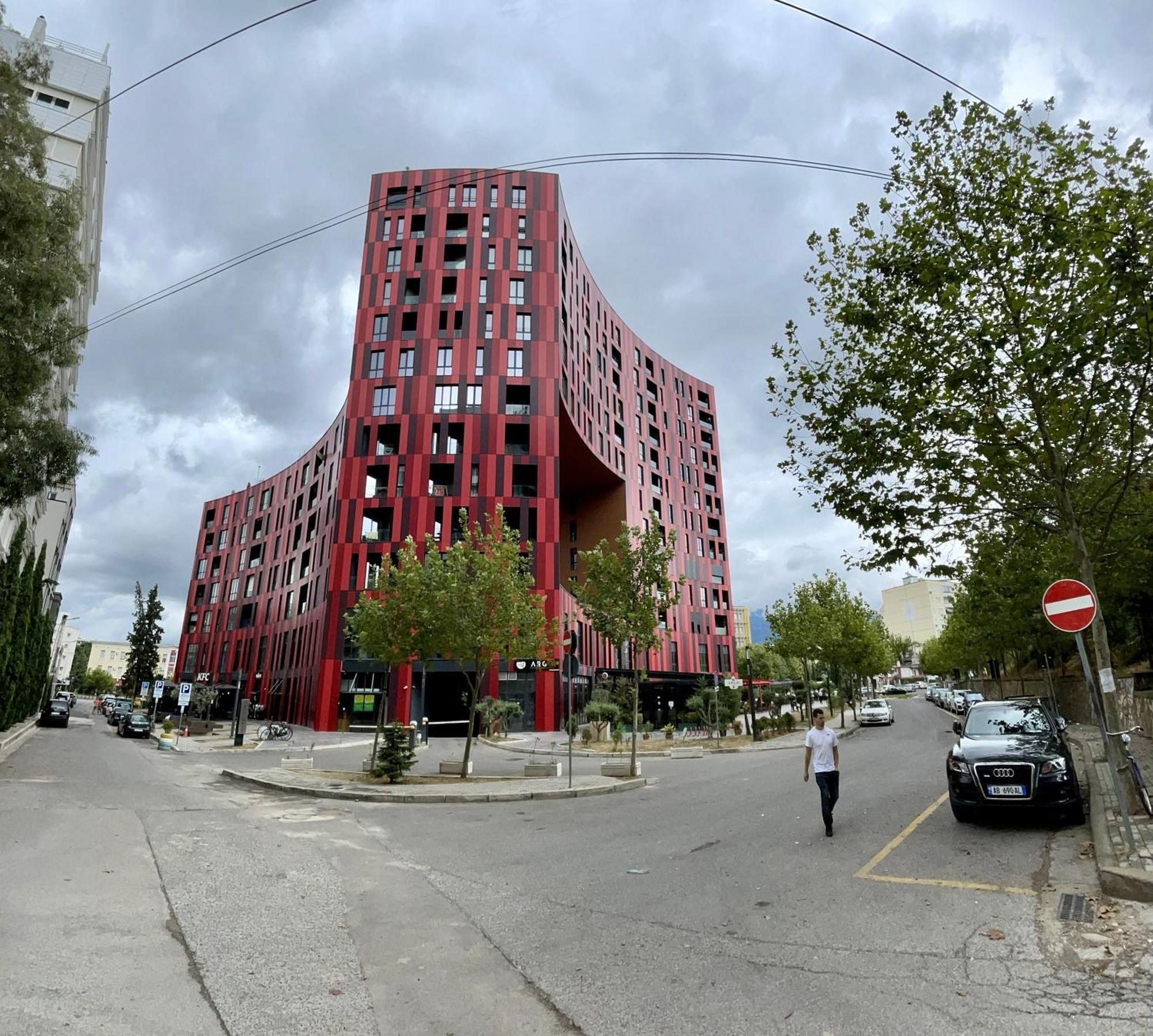 Lovely Apartment Tirana Bagian luar foto